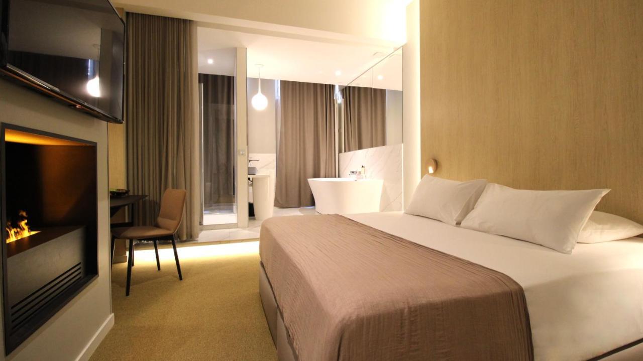 Mihotel Sala リヨン エクステリア 写真